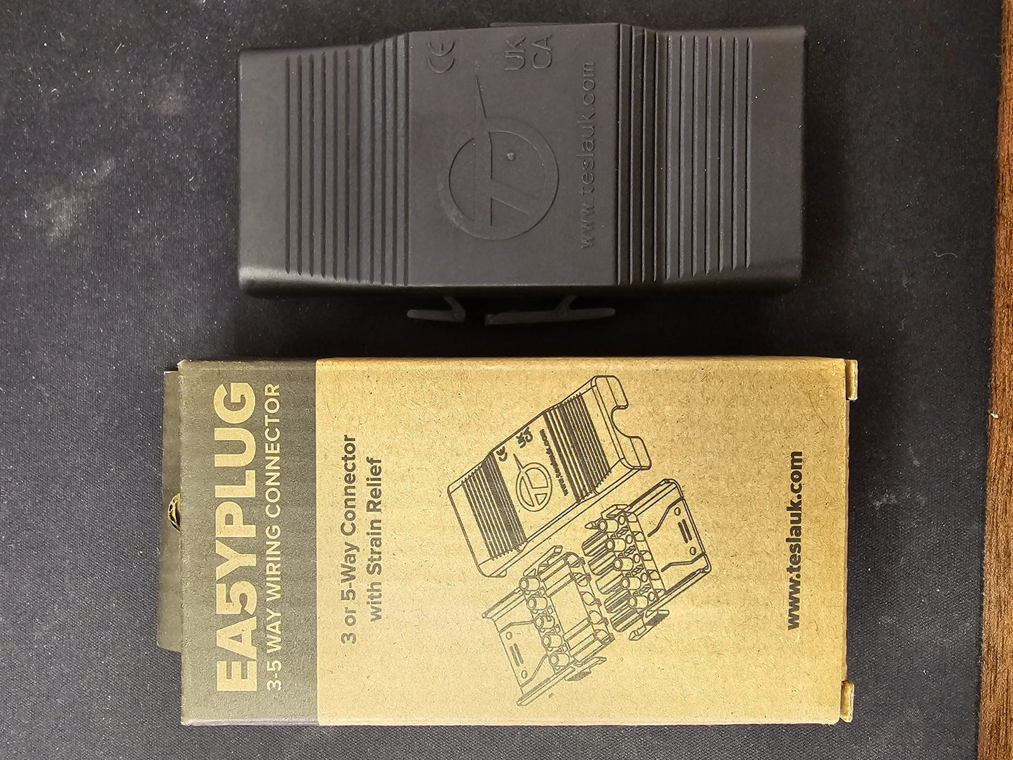 TeslaUK Easyplug 3 or 5-way wiring connector